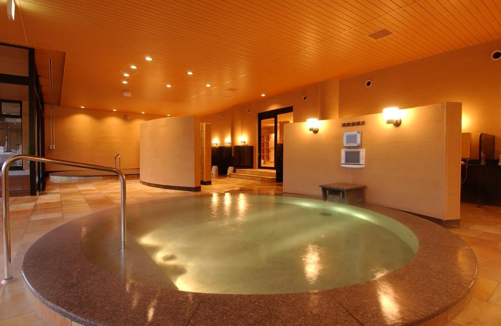 Iizaka Hotel Juraku Fukushima  Exteriör bild