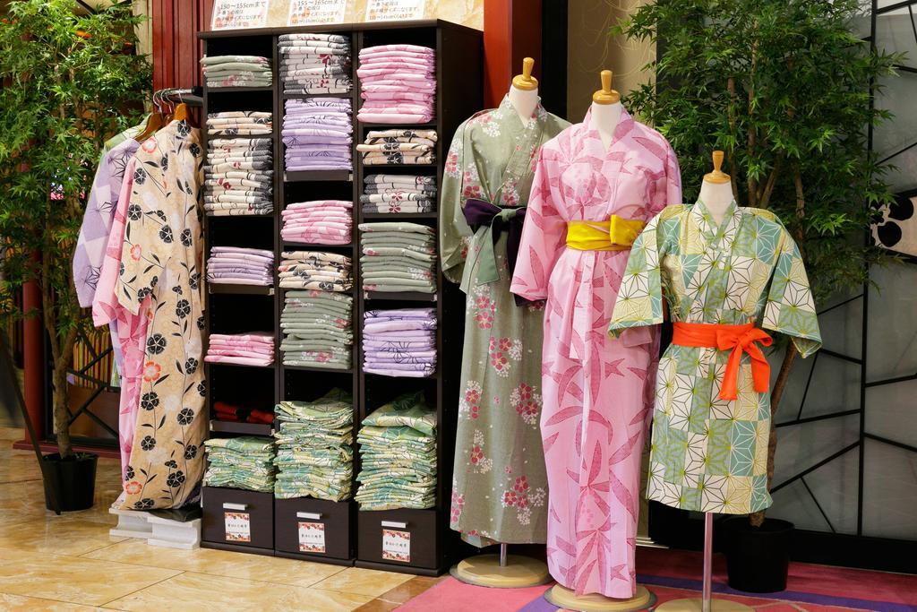 Iizaka Hotel Juraku Fukushima  Exteriör bild