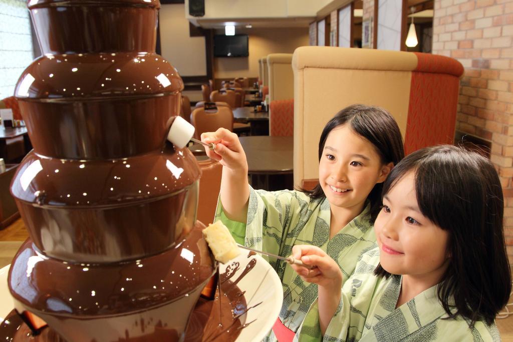 Iizaka Hotel Juraku Fukushima  Exteriör bild