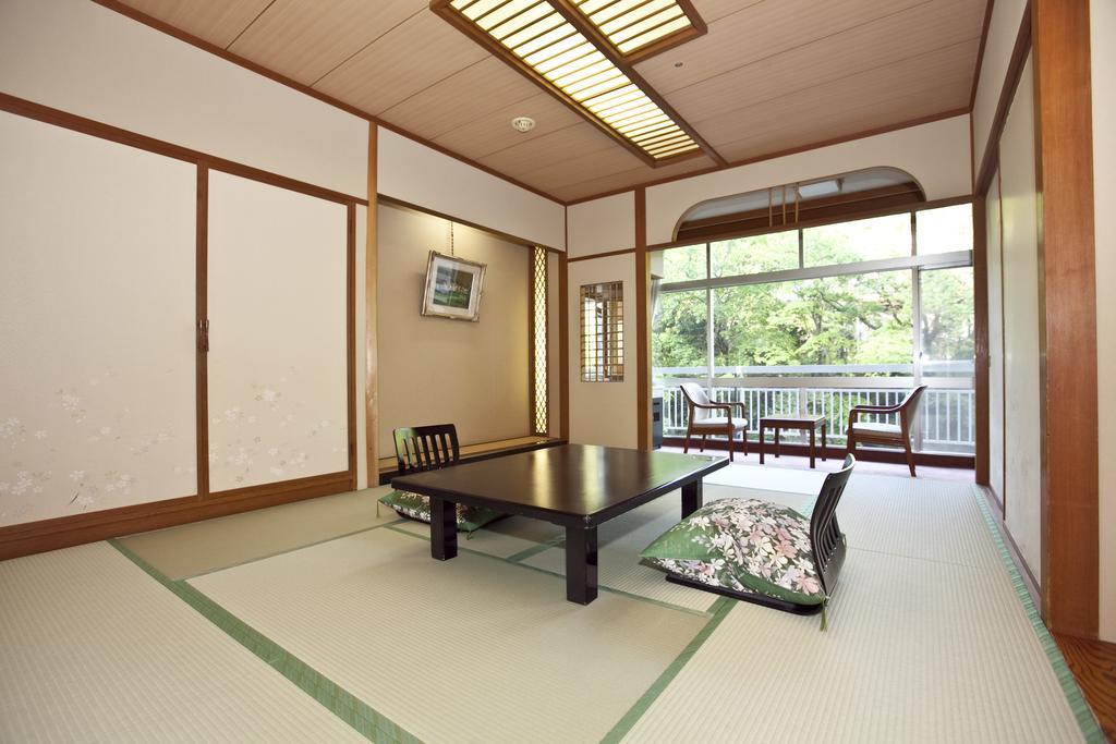 Iizaka Hotel Juraku Fukushima  Exteriör bild