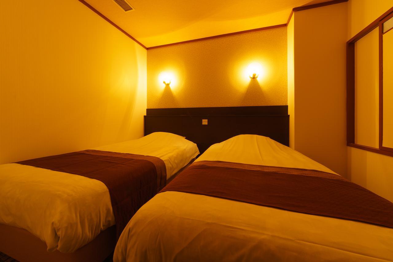 Iizaka Hotel Juraku Fukushima  Exteriör bild